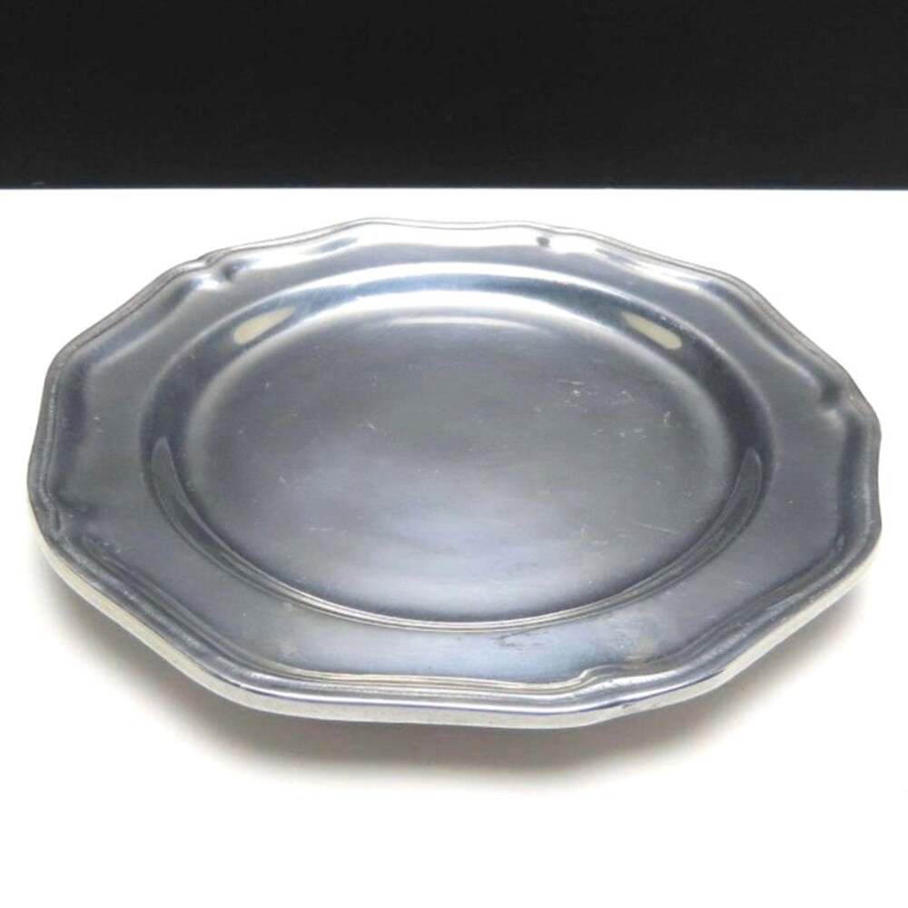 Vintage Wilton RWP Pewter 9" Scalloped Serving Plate Columbia PA USA